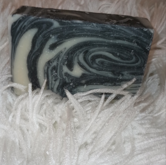 BLACK FOREST SOAP FOR MEN AROMATHERAPY (SINGLE BARS) - Picture 7 of 8